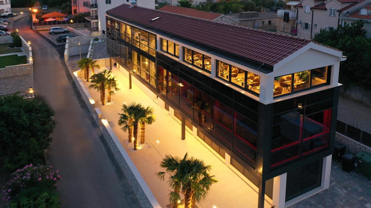 Cool Apartment