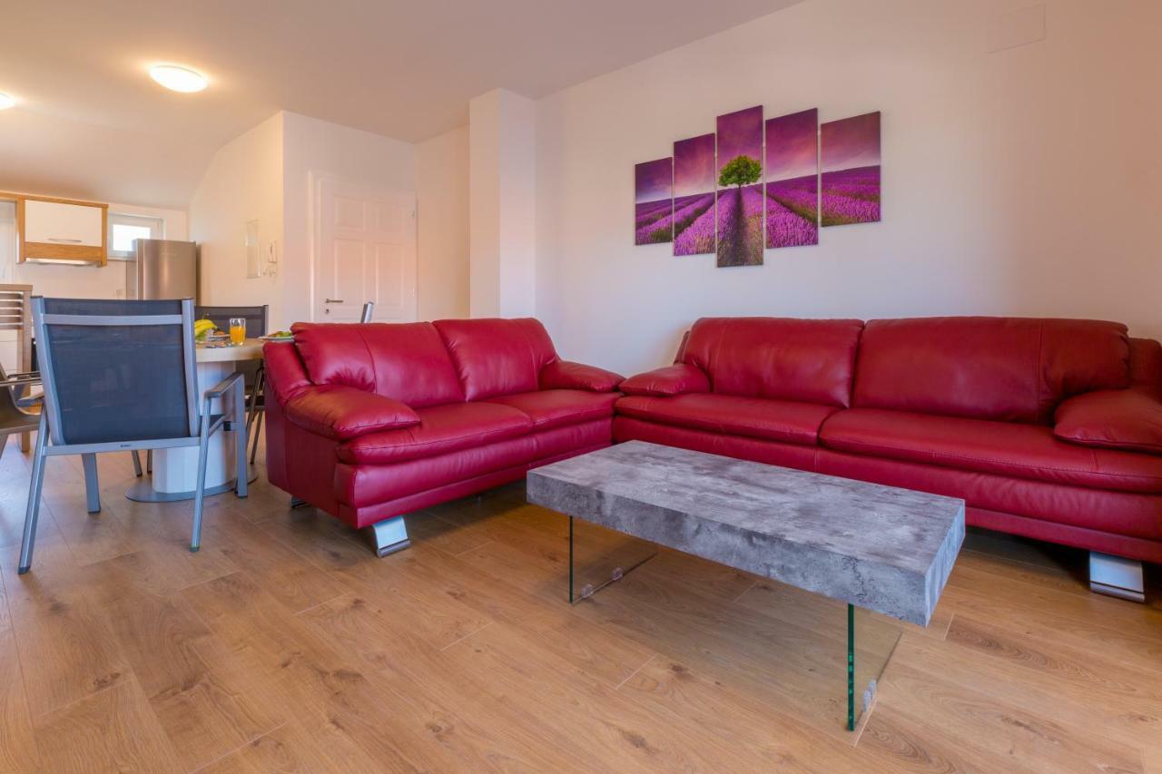 Apartment Cool